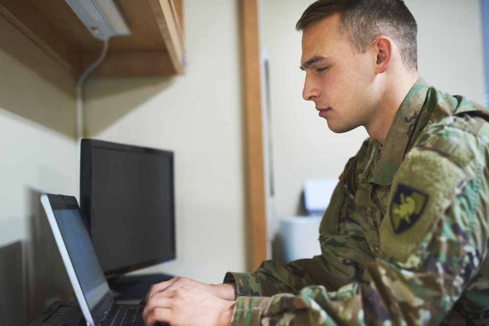 Top 10 Military Technology Trends for 2022
